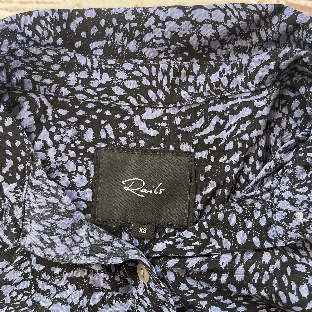 Rails Midnight Lynx Josephine Size XS Rayon Button Shirt Women's Summer‎ - Picture 3 of 9